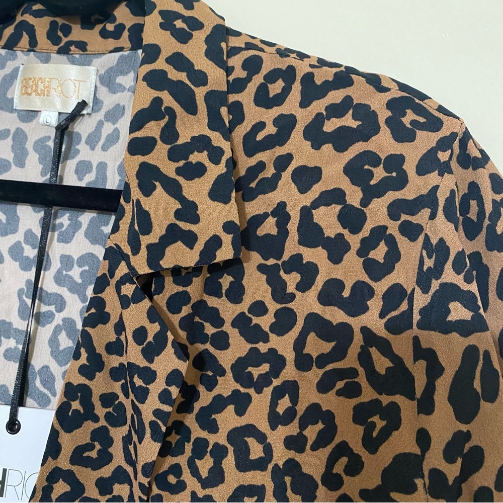Beach riot cheetah leopard jacket blouse top Large